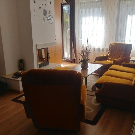 Apartment "Moni" 潘波洛沃 外观 照片