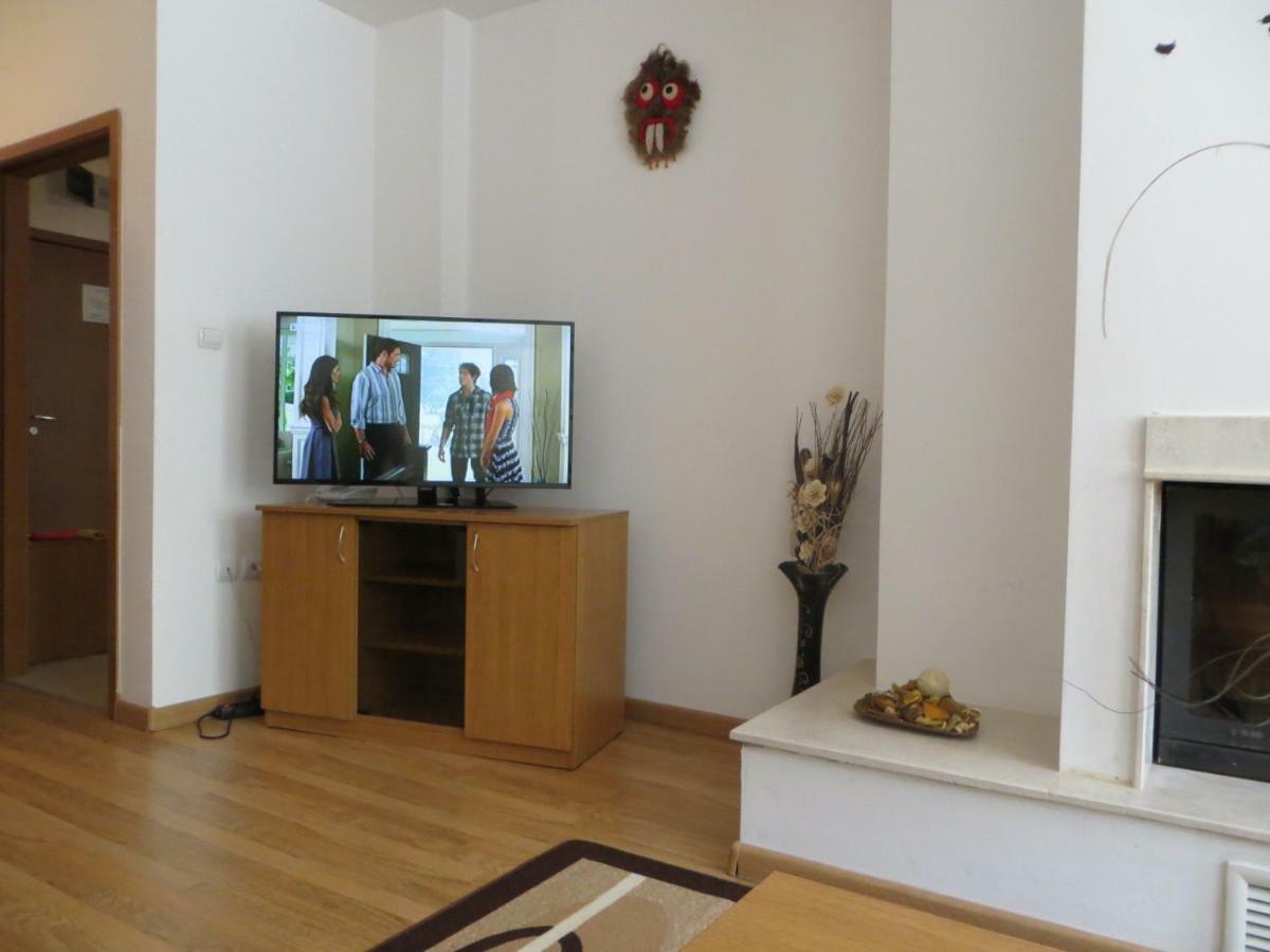Apartment "Moni" 潘波洛沃 外观 照片